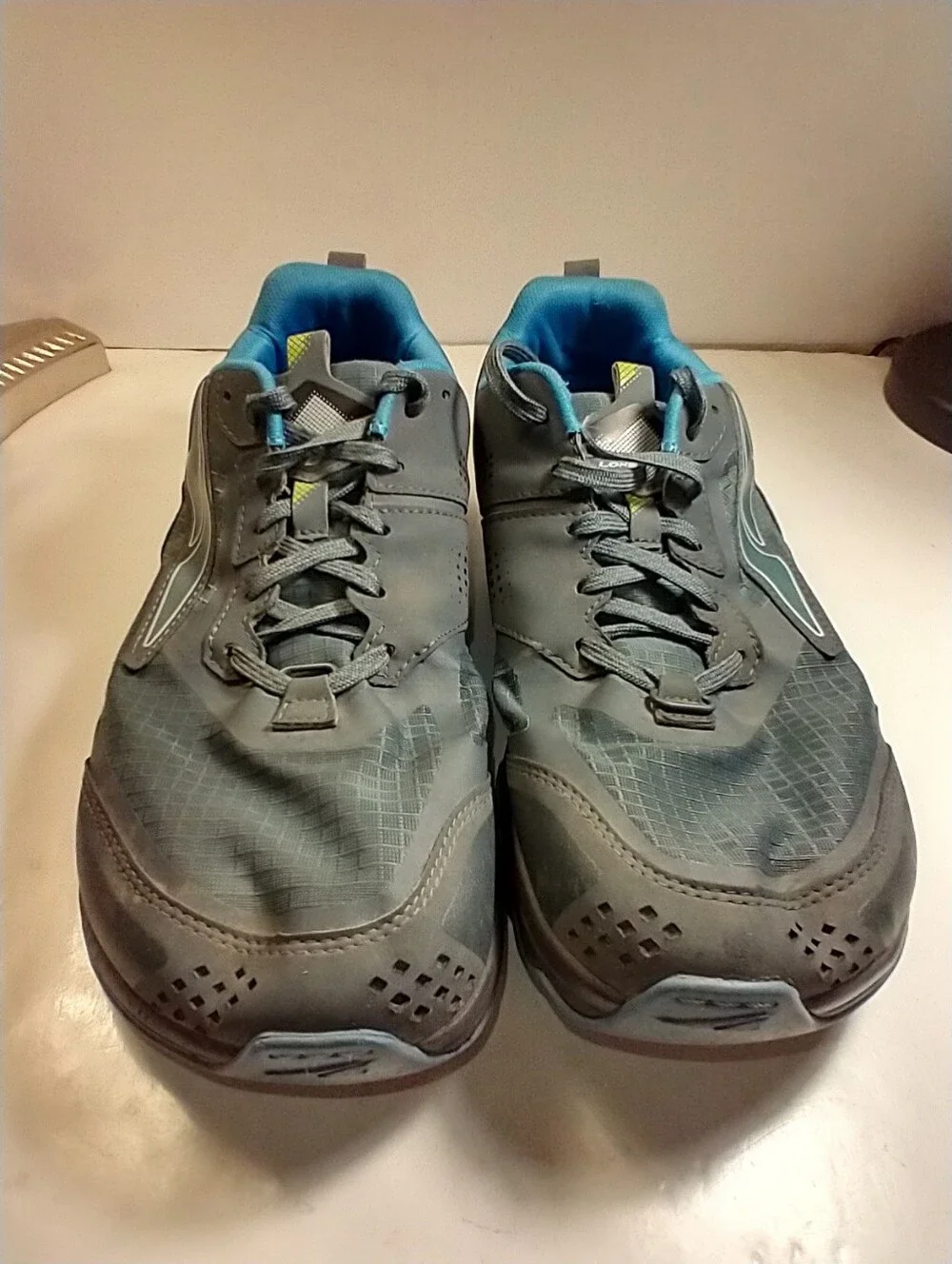 Altra Lone Peak 5 Trail Running Shoes Sneakers Men's sz 10.5.
